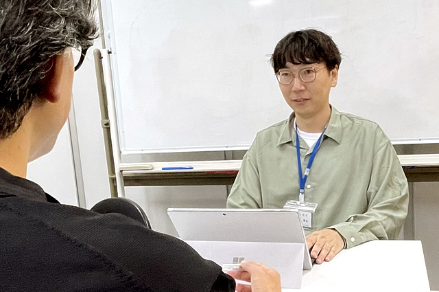 社員の一日 古家